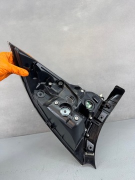 HONDA CR-Z CRZ SVĚTLO ZADNÍ PRAVÁ PRAVÝ ORIGINÁLNÍ EVROPA STAV