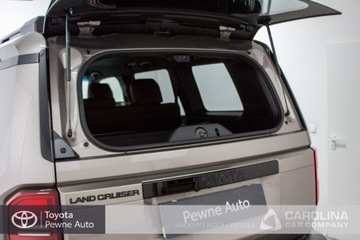 Toyota Land Cruiser VII Terenowy 5d 2.8 D-4D 204KM 2024 Toyota Land Cruiser VII (2017-) LC 2.8 D-4D 204 KM, zdjęcie 24