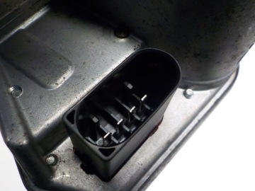 BMW 1 E87 2.0 D N47D20 ДРОССЕЛЬНАЯ ЗАСЛОНКА 780437301