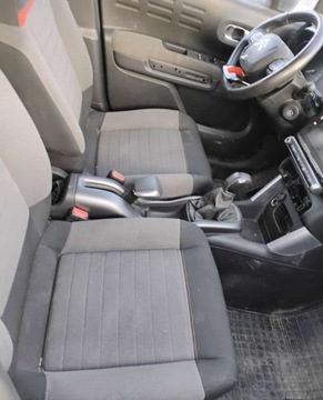 Citroen C3 Aircross  I Crossover 1.6 BlueHDI 100KM 2018 Citroen C3 Aircross 2018r, 1.6 HDI. Uszkodzony przod. 1.6 Diesel 100KM, zdjęcie 6