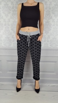 КОМФОРТНО - БРЮКИ - СВИТШОТ - ЦВЕТЫ - ХЛОПОК