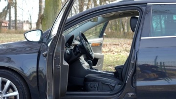 Volkswagen Passat B7 Variant 2.0 TDI CR DPF BlueMotion 170KM 2012 PASSAT .. Panorama .. Klimatronik .. Kamera .. Nawigacja .. 2 x PDC .., zdjęcie 6