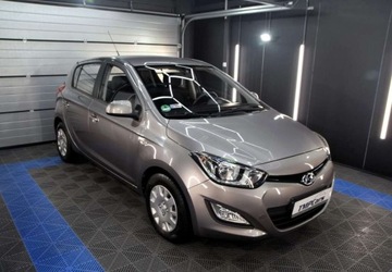 Hyundai i20 I Hatchback 5d Facelifting 1.2 DOHC 85KM 2012 Hyundai i20 Nawigacja_Klimatyzacja_5drzwi_ 1.2 Benzyna 85KM, zdjęcie 19