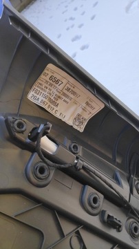 TAPICERKA BOCZEK PRAWY PRZÓD PRZEDNI VOLKSWAGEN T-ROC 2GA867012C