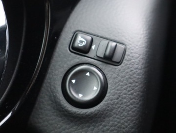 Nissan Qashqai II Crossover 1.2 DIG-T 115KM 2016 Nissan Qashqai 1.2 DIG-T, Salon Polska, zdjęcie 19