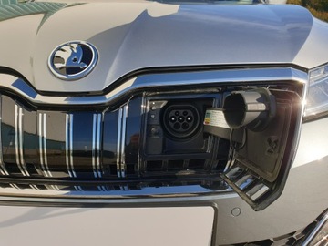 Skoda Superb III 2020 Skoda Superb iV 218KM Plug-in , Virtual Cocpit, TEMP.ADAPT, LED MATRIX, zdjęcie 2