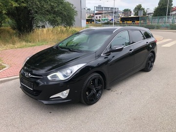 Hyundai i40 Kombi 1.6 GDI 135KM 2013 HYUNDAI I40 1.6 GDI XENON PARKTRONIC KLIMATRONIC GRZANE FOTELE ALU 18 HAK