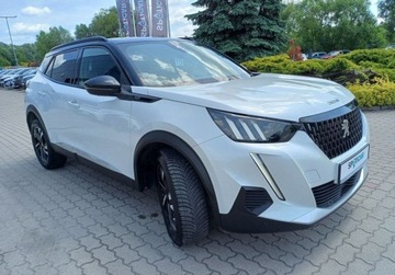 Peugeot 2008 II SUV 1.2 PureTech 130KM 2023 Peugeot 2008 GT Automat 130 KM I wl. GWARANCJA 1.2 Benzyna 130KM, zdjęcie 2