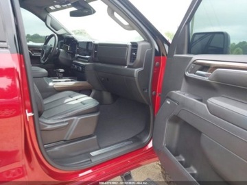 Chevrolet Silverado II 2023 Chevrolet Silverado 1500 Short Bed Rst 2023 5.3l 5.3 Benzyna 355KM, zdjęcie 9