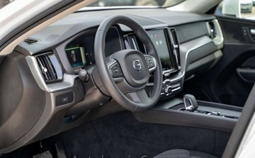 Volvo XC60 II 2022 Volvo XC 60 Volvo XC60 II 2.0 B5 AWD 250KM 2.0 Benzyna 250KM, zdjęcie 8