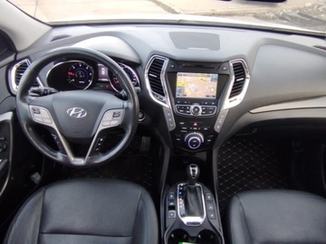 Hyundai Grand Santa Fe SUV 2.2 CRDi 197KM 2015 HYUNDAI GRAND SANTA FÉ 2.2 CRDi 197KM, 7 Miejsc, 4x4, Bogate wyposażenie, zdjęcie 10