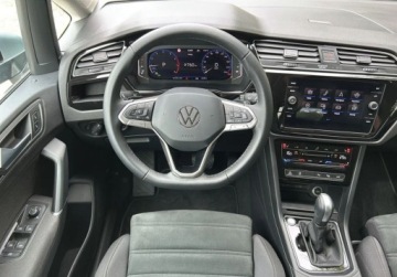 Volkswagen Touran III 1.5 TSI EVO 150KM 2025 Volkswagen Touran Highline 7 osobowy, Pakiety, ACC, ergoComfort z masazem, zdjęcie 5