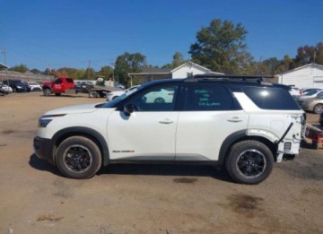 Nissan Pathfinder III 2024 Nissan Pathfinder 2024, 3.5L, 4x4, ROCK CREEK, od ubezpieczalni 3.5 Benzyna, zdjęcie 1