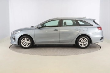 Kia Ceed III Kombi 1.6 CRDi 136KM 2021 Kia Ceed 1.6 CRDi MHEV, Salon Polska, Serwis ASO, zdjęcie 2