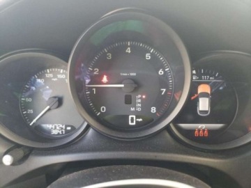 Porsche Macan 2022 Porsche Macan 2022, 2.0L, 4x4, porysowany lakier 2.0 Benzyna 261KM, zdjęcie 10