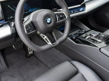 BMW Seria 5 G90-91 Touring 2.0 520d 197KM 2026 BMW Seria 5 520d xDrive Sport Sedan 2.0 (197 KM) 2026, zdjęcie 6