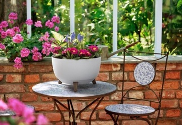 Вазон для цветов на 3 ножках Миска Roma Cream H:23 см 29x29