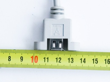 Монтажный разъем/порт FireWire