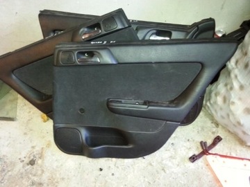 OPEL ASTRA II G - BOCZEK DRZWI PRAWY TYL