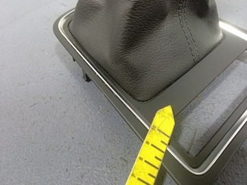 VW JETTA VI 5C6 OSŁONA RAMKA DŹWIGNI ZMIANY BIEGÓW 5C7711113B