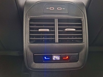 Volkswagen Passat B8 Variant Facelifting 2.0 TDI SCR 150KM 2025 Volkswagen Passat Variant serwis ASO 2.0TDI 150KM bezwypadkow gwarancja pa, zdjęcie 18