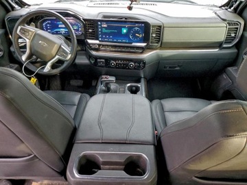 Chevrolet Silverado II 2023 Chevrolet Silverado K1500 LT Trail Boss 2023 3.0l 3.0 Diesel 277KM, zdjęcie 4