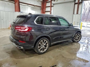 BMW X5 G05 2021 BMW X5 xDrive40i 2021 3.0 Benzyna 335KM, zdjęcie 3