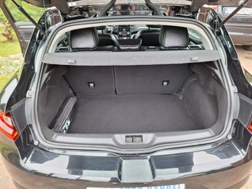 Renault Megane IV Hatchback 5d 1.2 Energy TCe 100KM 2017 Renault Megane Klimatronik Nawigacja Ledy, zdjęcie 13