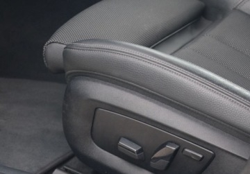 BMW Seria 5 G30-G31 Limuzyna 518d 150KM 2019 BMW Seria 5 18d Sport Line Dealer BMW Bonkowscy 2.0 Diesel 150KM, zdjęcie 2