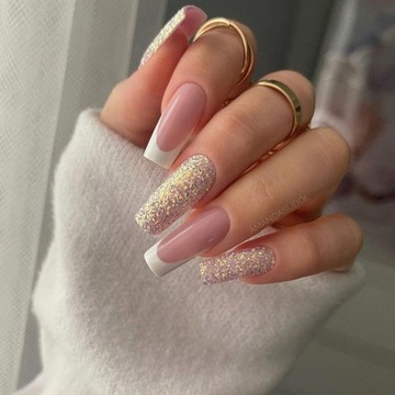 СТИЛИСТИЧЕСКИЕ КВАДРАТНЫЕ ФОРМЫ ДВОЙНАЯ ФОРМА КВАДРАТНАЯ 120 ШТ.