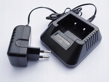 НАСТОЛЬНОЕ ЗАРЯДНОЕ УСТРОЙСТВО ДЛЯ БЛОКА ПИТАНИЯ BAOFENG UV5R