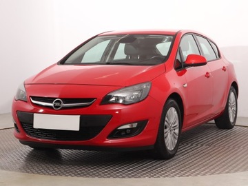 Opel Astra J Hatchback 5d Facelifting 1.6 CDTI ecoFLEX 110KM 2014 Opel Astra 1.6 CDTI, Navi, Klima, Klimatronic, zdjęcie 1