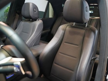 Mercedes GLE V167 SUV Facelifting 3.0 450d 367KM 2025 MERCEDES-BENZ GLE 450 d 4-Matic AMG Line 3.0 (367KM) 2025, zdjęcie 6