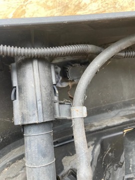 KOMPLETNÍ NÁRAZNÍK PŘEDNÍ VOLKSWAGEN JETTA VI 5C OSTŘIKOVAČE PDC HALOGEN