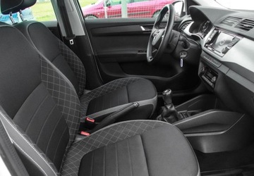 Skoda Fabia IV 1.0 TSI 95KM 2022 Skoda Fabia 1.0TSI 95KM Ambition Plus, Tempomat, Klimatyzacja Automatyczna, zdjęcie 12