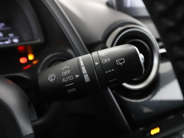 Mazda 2 III Hatchback 5d 1.5 SKYACTIV-G 75KM 2019 Mazda 2 1.5 Takumi Klimatronik Tempomat Grzane, zdjęcie 30