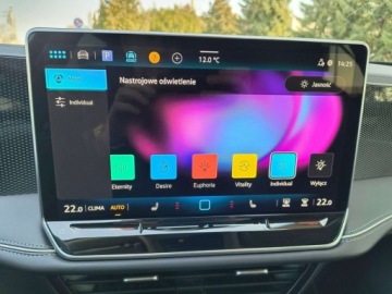 Volkswagen Passat B8 Variant Facelifting 1.5 TSI EVO 150KM 2025 Volkswagen Passat serwis ASO 1.5TSI 150KM bezwypadkow gwarancja pakiety ka, zdjęcie 29