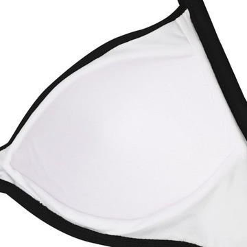 Женский цельный купальник: 1 купальник.