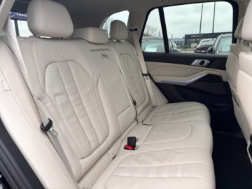 BMW X5 G05 SUV 3.0 30d 265KM 2019 BMW X5 BMW X5 xDrive30d, adaptacyjne ledy, klimaty, zdjęcie 15