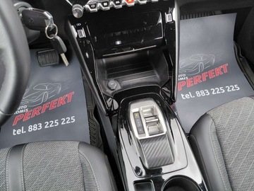 Peugeot 2008 II SUV 1.2 PureTech 130KM 2023 Peugeot 2008 Lift Automat Navi Sensor Elektryka PDC Alu 1.2 Benzyna 130KM, zdjęcie 19