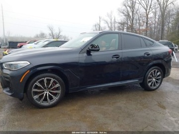 BMW X6 G06 2022 BMW X6 xDrive40i 2022 3.0 Benzyna 335KM, zdjęcie 2
