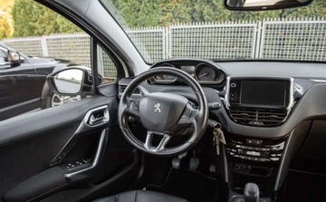 Peugeot 2008 I SUV 1.2 PureTech 110KM 2015 Peugeot 2008 1.2 i 110KM Allure SKora LEdy Nav..., zdjęcie 23