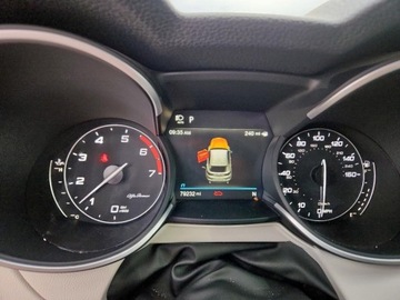 Alfa Romeo Stelvio SUV Facelifting 2.0 Turbo 280KM 2021 Alfa Romeo Stelvio Sport 2021 2.0L 2.0 Benzyna 280KM, zdjęcie 9