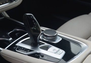 BMW Seria 7 G11-G12 Sedan Facelifting 3.0 750d 400KM 2020 BMW Seria 7 50d xDrve Dealer BMW Bonkowscy 3.0 Diesel 400KM, zdjęcie 12