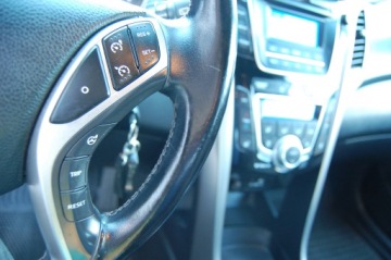 Hyundai i30 II Hatchback 3d 1.6 GDI 135KM 2013 HYUNDAI i30 1.6BENZ LED KLIMA SPRAWNA GRZANE FOTELE TEMPOMAT, zdjęcie 27