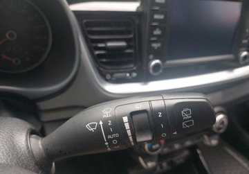 Kia Stonic Crossover 1.0 T-GDI 120KM 2019 Kia Stonic Climatronic Navi Kamera Szyberdach Tempomat Alu17 Dealer Kia, zdjęcie 31