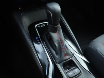 Toyota Corolla XII 2022 Toyota Corolla 2.0 Hybrid, Salon Polska, zdjęcie 12