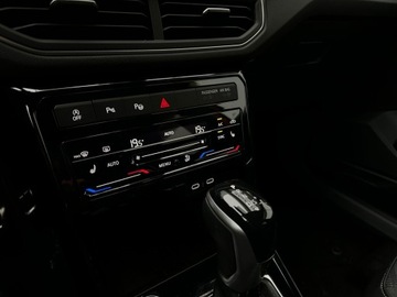 Volkswagen T-Cross SUV Facelifting 1.5 TSI 150KM 2025 Volkswagen T-Cross R-Line Plus 1.5 TSI 150 KM DSG, zdjęcie 16