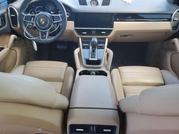 Porsche Cayenne III 2020 Porsche Cayenne 2020, 3.0L, 4x4, porysowany lakier 3.0 Benzyna 335KM, zdjęcie 6
