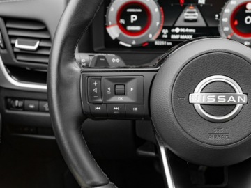 Nissan Qashqai III Crossover 1.3 DIG-T MHEV 158KM 2023 Nissan Qashqai WD6528R#1.3 DIG-T mHEV N-Connecta, zdjęcie 15